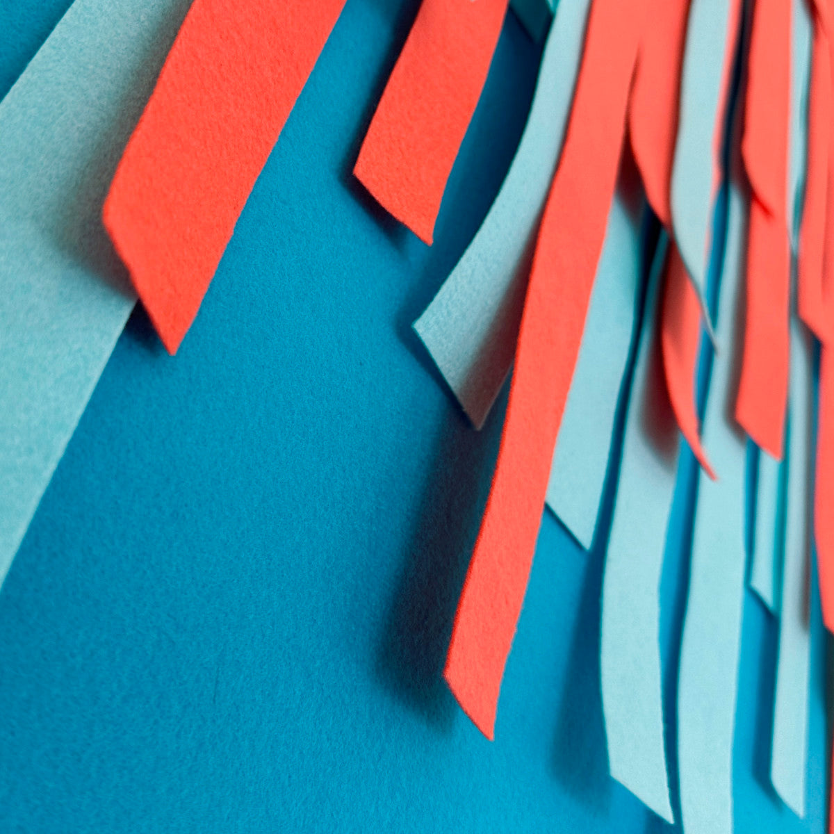 nujji flatter - wandbild blau/rot