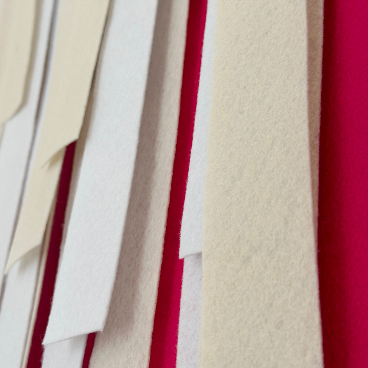 nujji flatter - wandbild pink